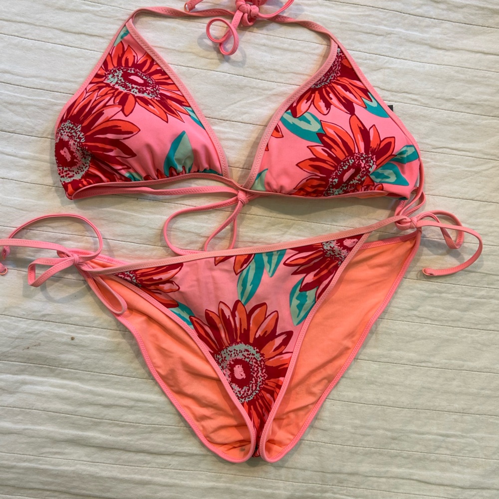 String bikini